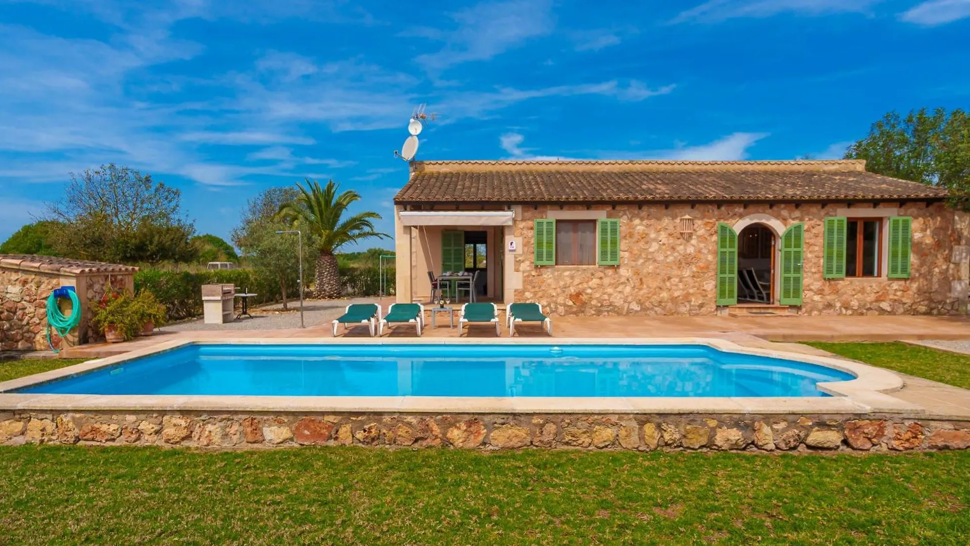 Holiday Home Marineta By Interhome contacts